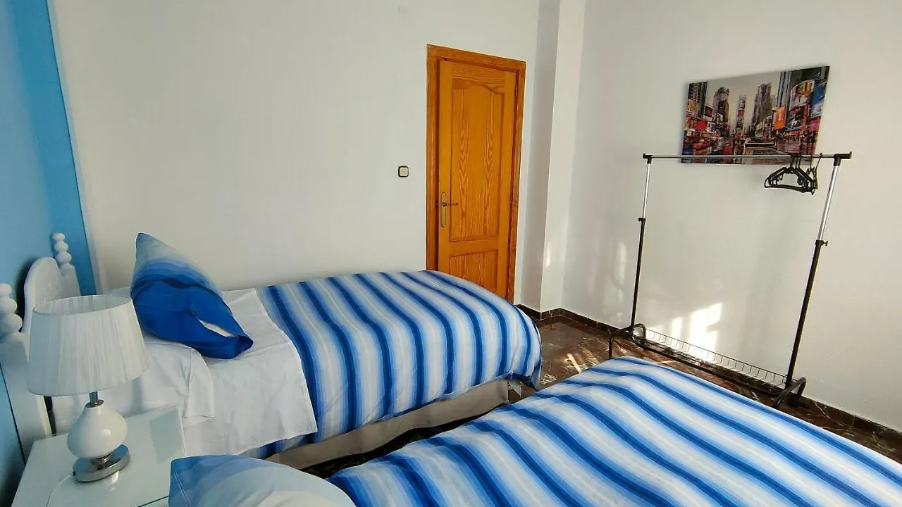 Apartament Amplio Apartamento Familiar De 3 Dormitorios En La Zubia Granada A Un Paso De La Alhambra Y Sierra Nevada